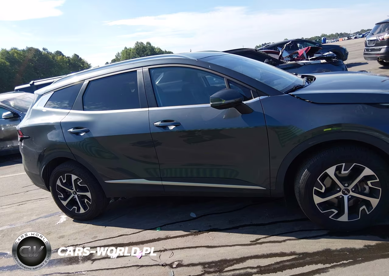2025 Kia Sportage Ex VIN:KNDPVCDF0S7354675 - 13