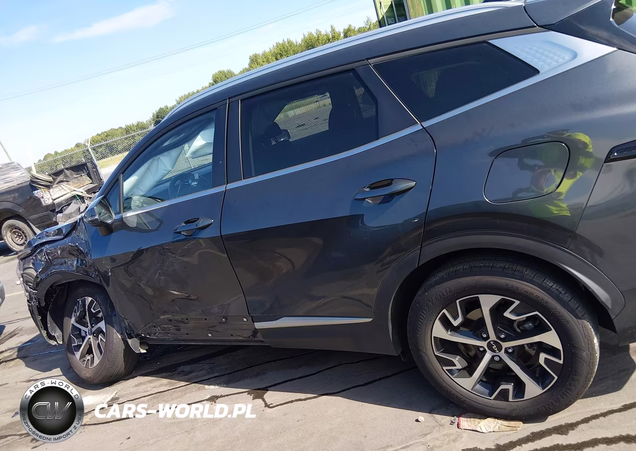 2025 Kia Sportage Ex VIN:KNDPVCDF0S7354675 - 14