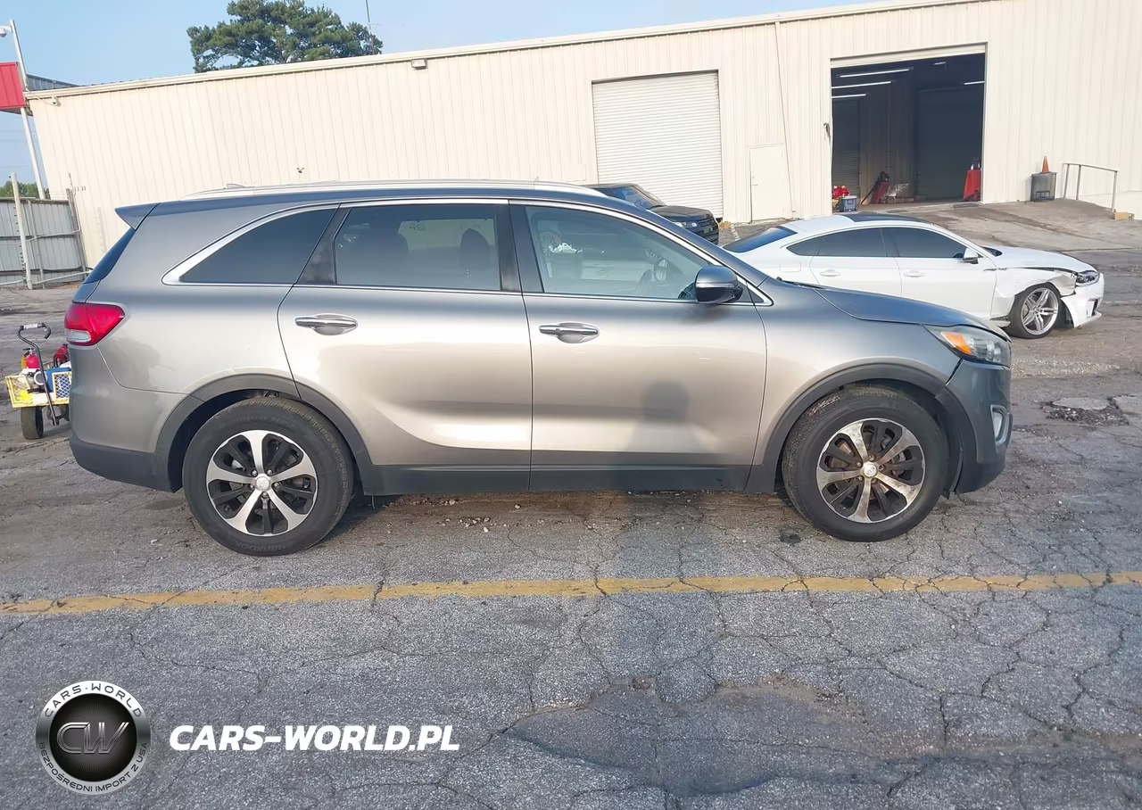 2018 Kia Sorento 3.3L Ex VIN:5XYPH4A56JG410452 - 13