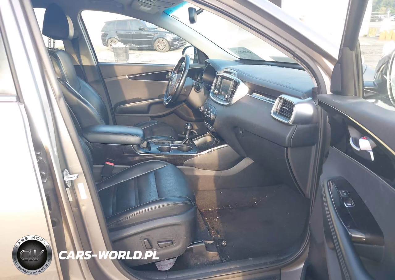 2018 Kia Sorento 3.3L Ex VIN:5XYPH4A56JG410452 - 5