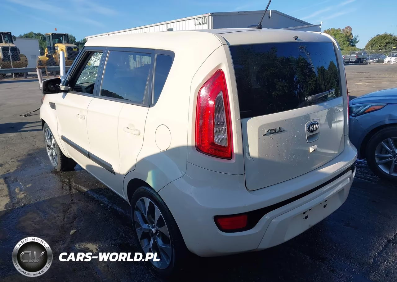 2013 Kia Soul ! VIN:KNDJT2A61D7526239 - 3