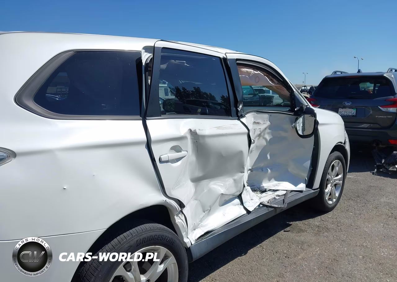 2014 Mitsubishi Outlander Se VIN:JA4AD3A34EZ011583 - 13