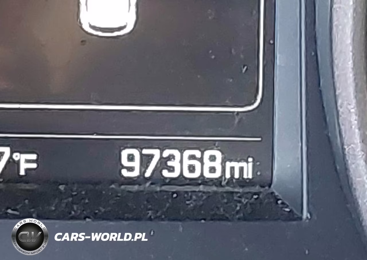 2018 Hyundai Santa Fe Sport 2.4L VIN:5NMZT3LBXJH092670 - 15