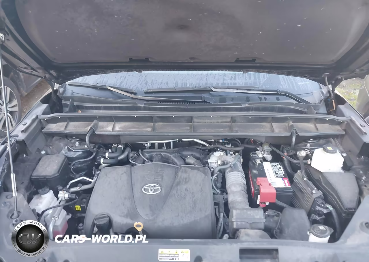 2021 Toyota Highlander L VIN:5TDCZRAH5MS078904 - 10