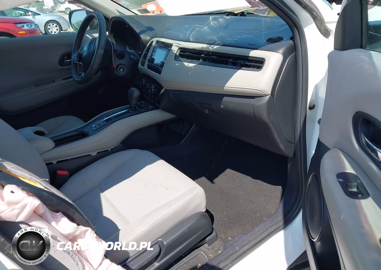 2017 Honda Hr-V Lx VIN:3CZRU5H33HM727336 - 5