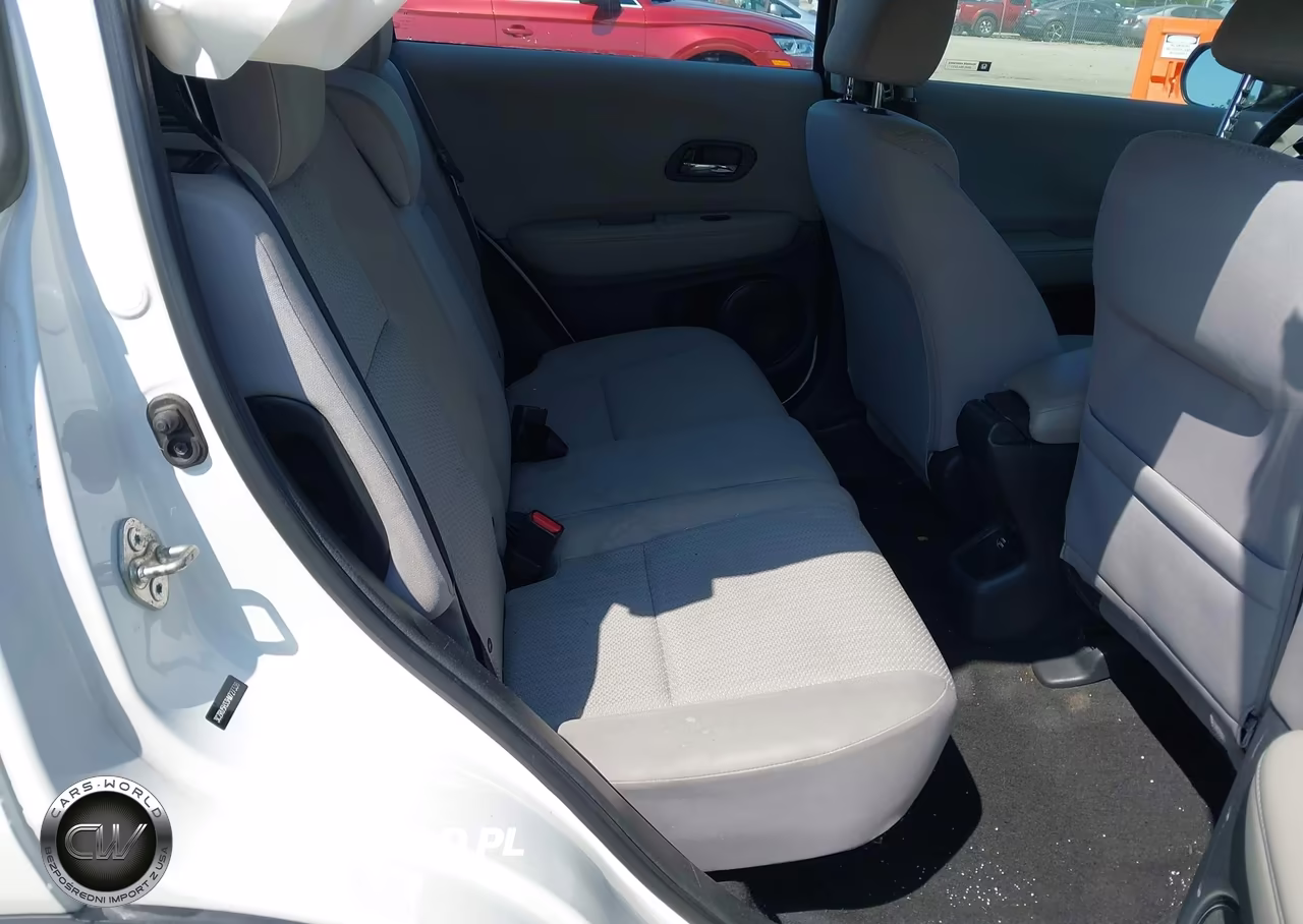 2017 Honda Hr-V Lx VIN:3CZRU5H33HM727336 - 8