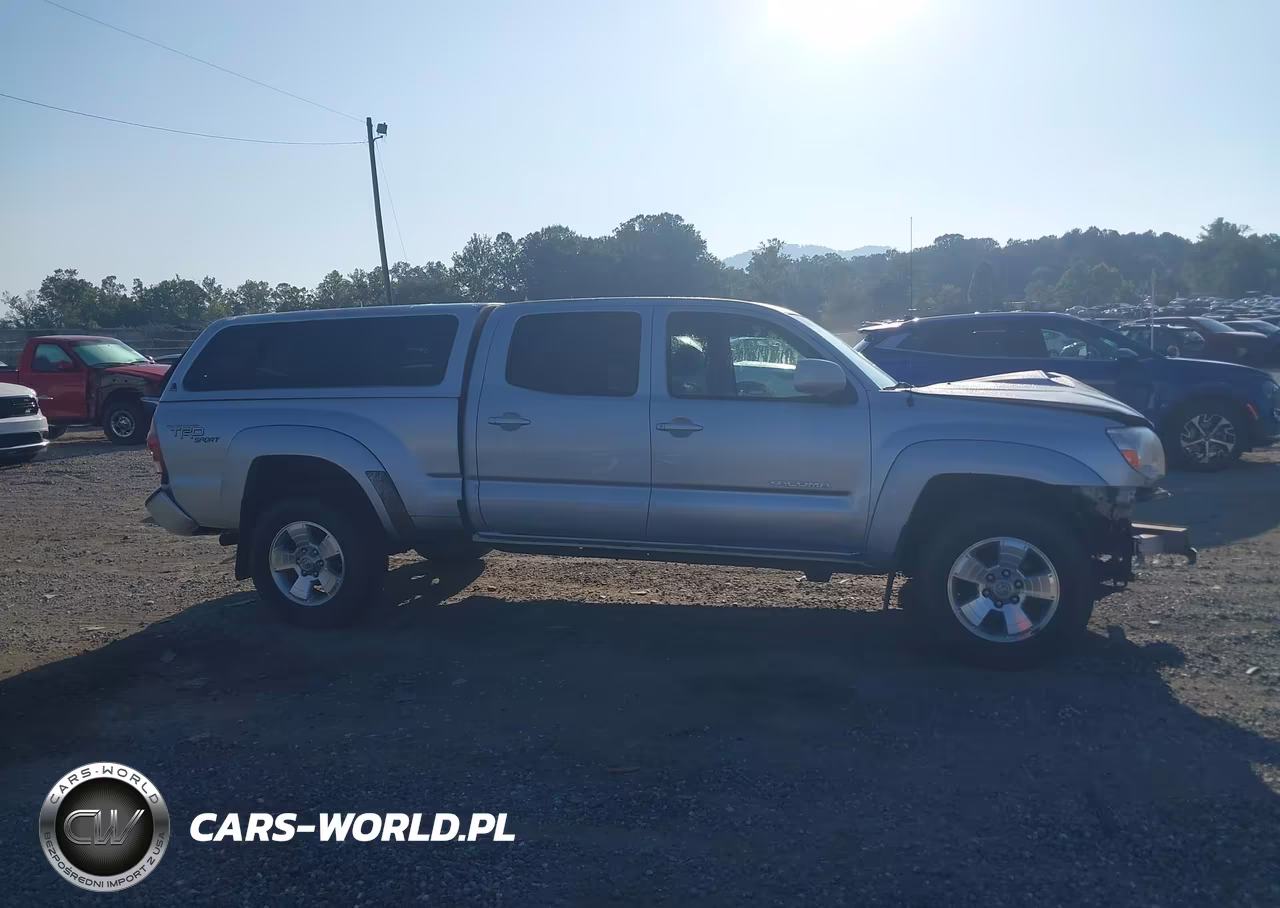 2008 Toyota Tacoma Base V6 VIN:3TMMU52N78M005815 - 14