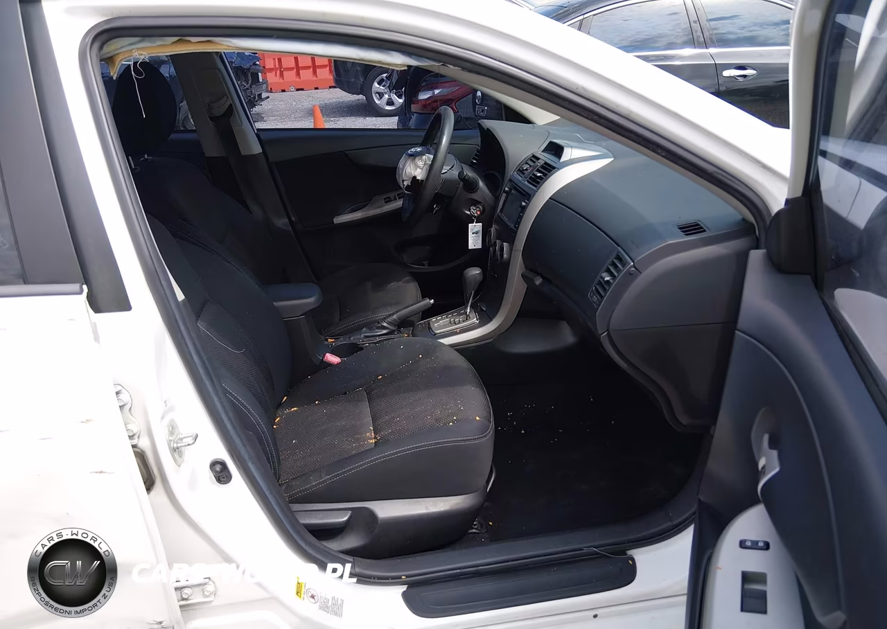 2013 Toyota Corolla S VIN:2T1BU4EE7DC920440 - 5