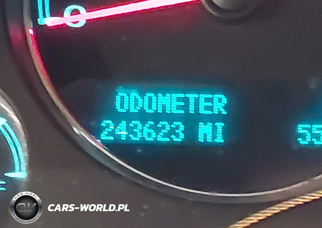 2010 Chevrolet Tahoe Lt VIN:1GNMCBE30AR189860 - 15