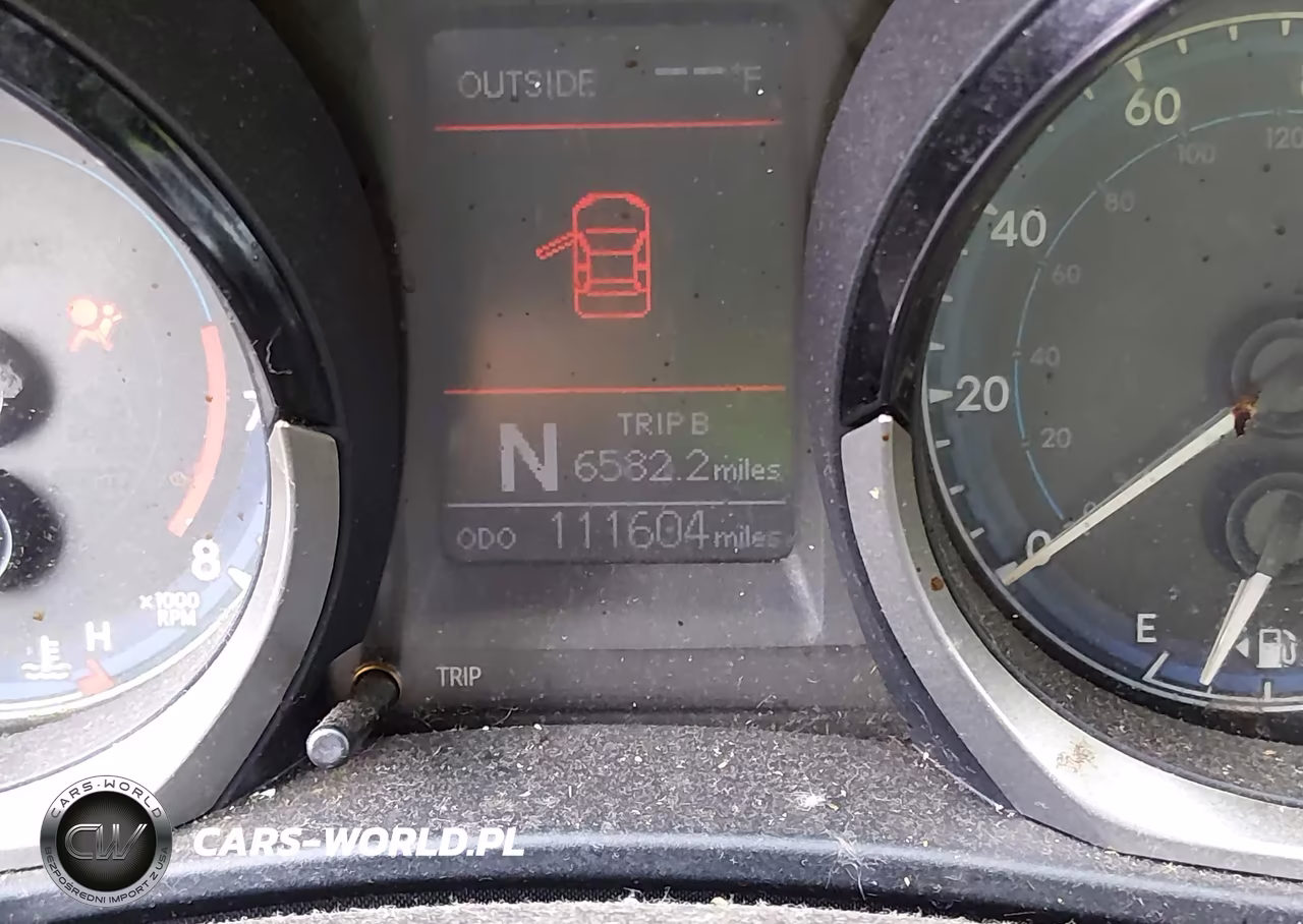 2016 Toyota Corolla S Plus VIN:5YFBURHE9GP413181 - 16