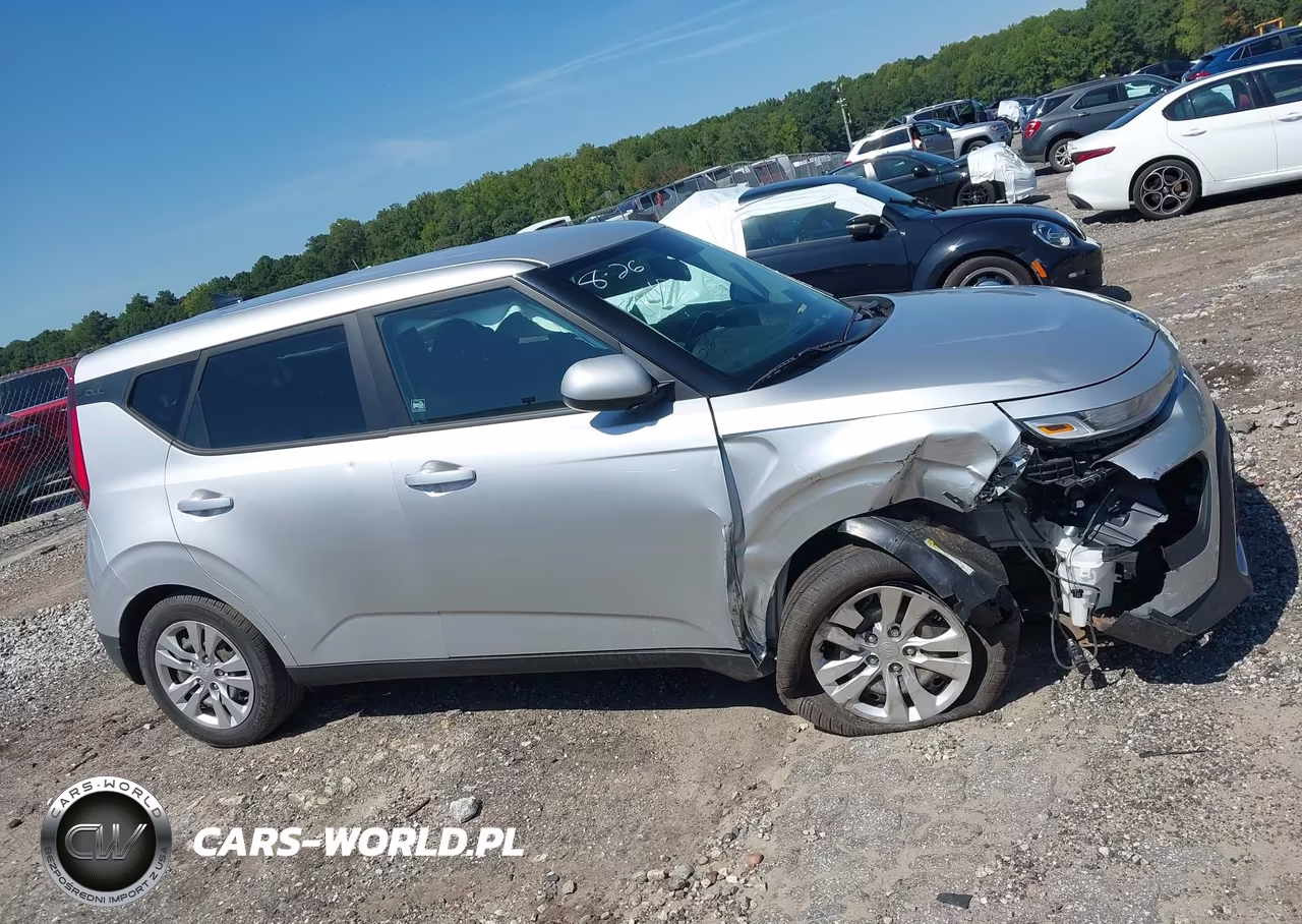 2020 Kia Soul Lx VIN:KNDJ23AU3L7734015 - 13