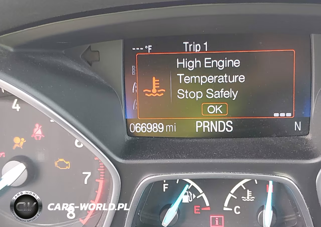 2017 Ford Escape Se VIN:1FMCU9GD8HUD06586 - 16