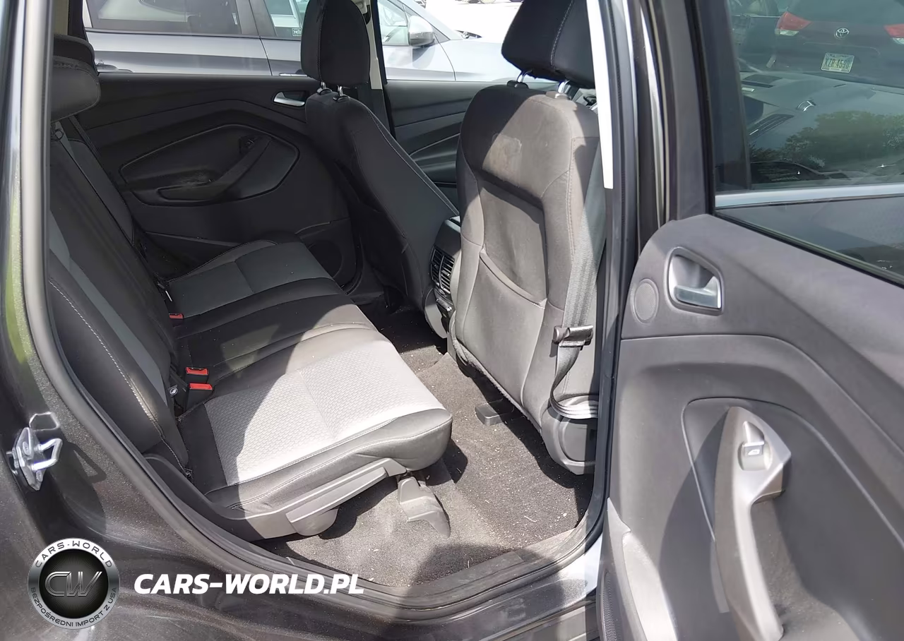 2017 Ford Escape Se VIN:1FMCU9GD8HUD06586 - 8