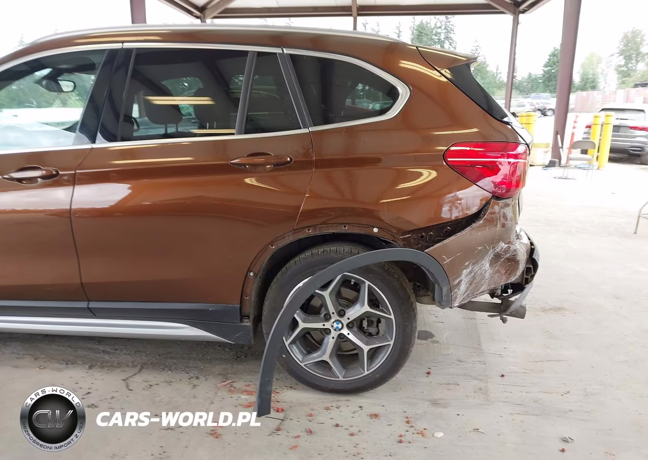 2017 BMW X1 xDrive28I VIN:WBXHT3C37H5F72804 - 6