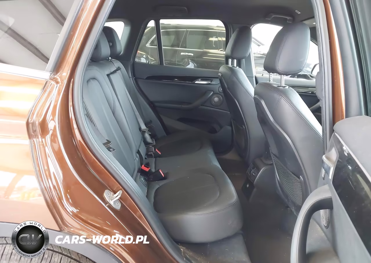 2017 BMW X1 xDrive28I VIN:WBXHT3C37H5F72804 - 8