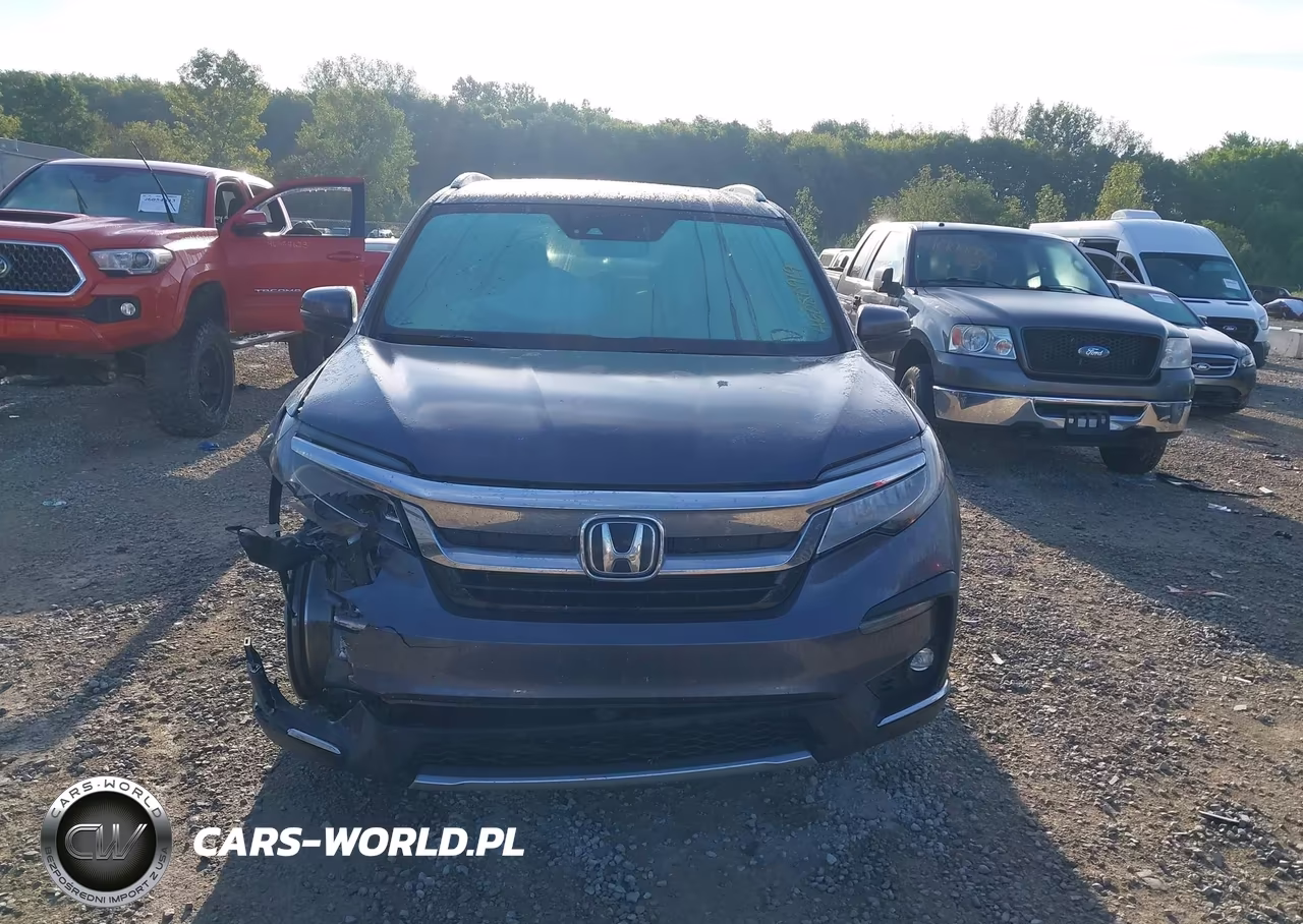 2019 Honda Pilot Elite VIN:5FNYF6H00KB015773 - 12