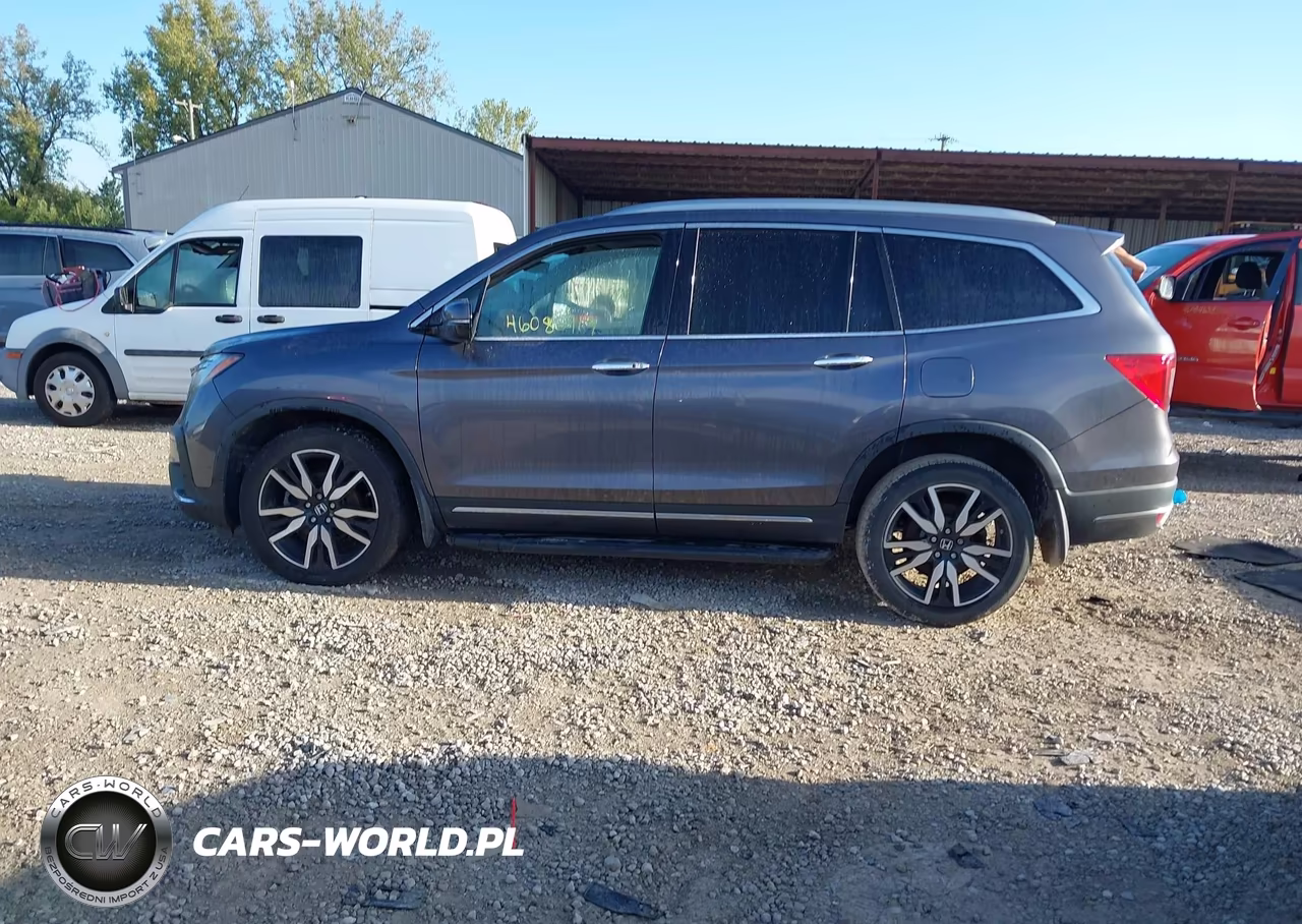 2019 Honda Pilot Elite VIN:5FNYF6H00KB015773 - 14