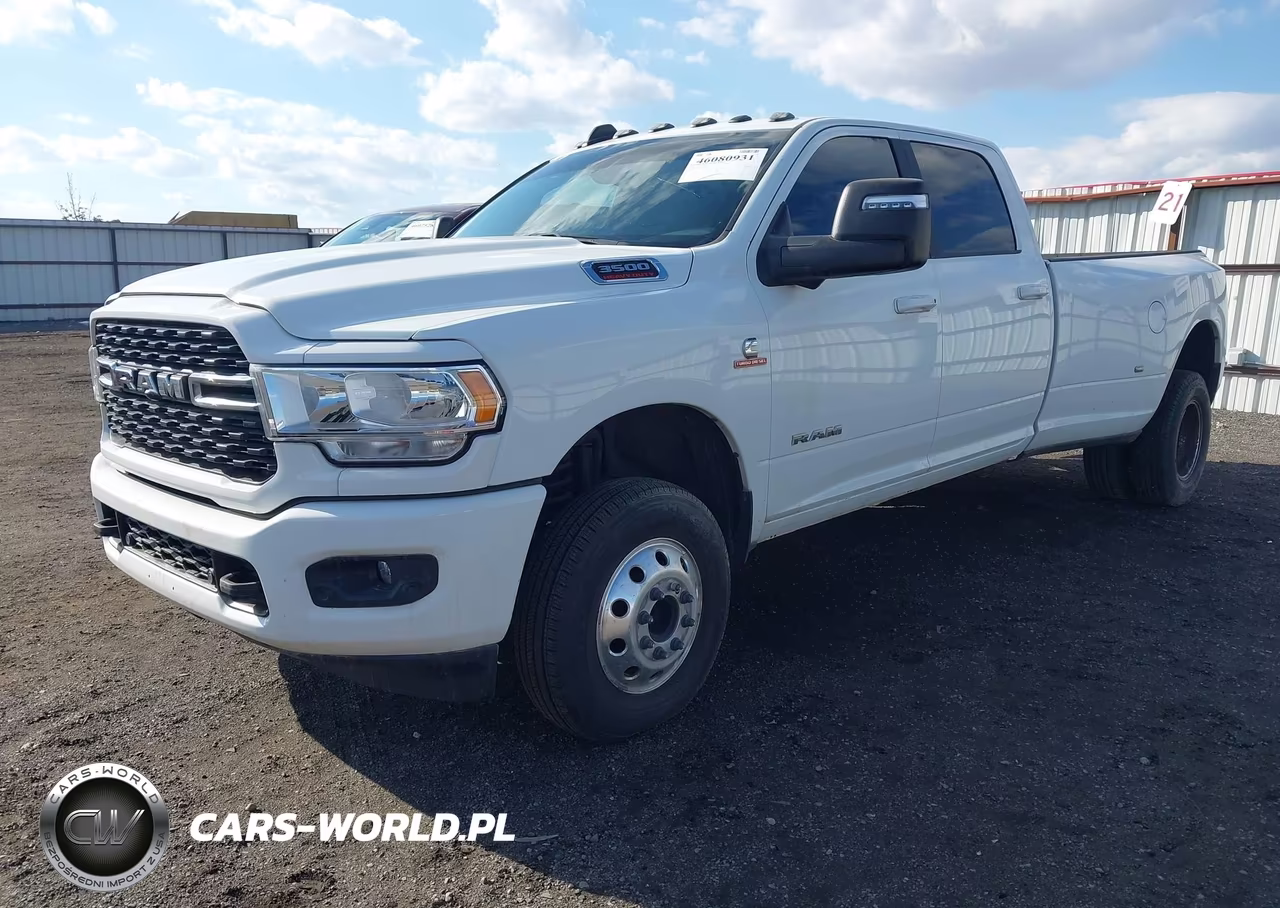 2024 Ram 3500 Big Horn 4X4 8' Box VIN:3C63RRHL0RG308937 - 2