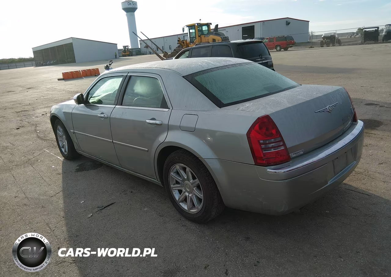 2005 Chrysler 300C VIN:2C3JA63H05H585661 - 3