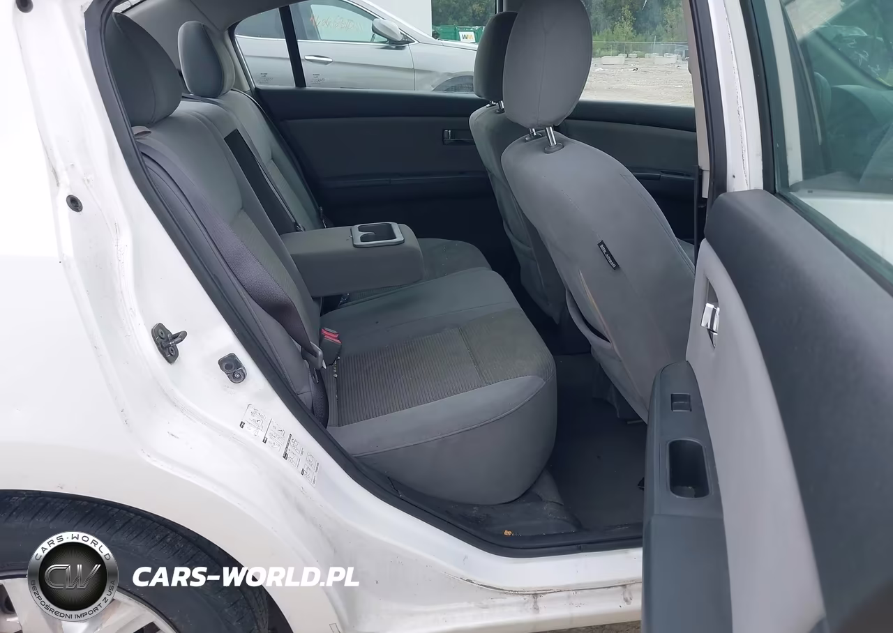 2010 Nissan Sentra 2.0S VIN:3N1AB6AP6AL648544 - 8