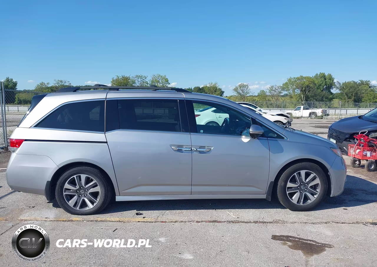 2016 Honda Odyssey Touring-Touring Elite VIN:5FNRL5H94GB097312 - 13