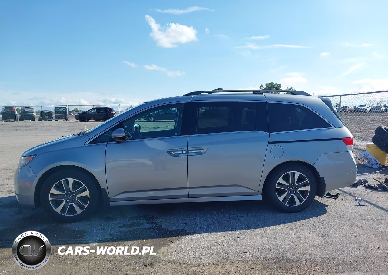 2016 Honda Odyssey Touring-Touring Elite VIN:5FNRL5H94GB097312 - 14
