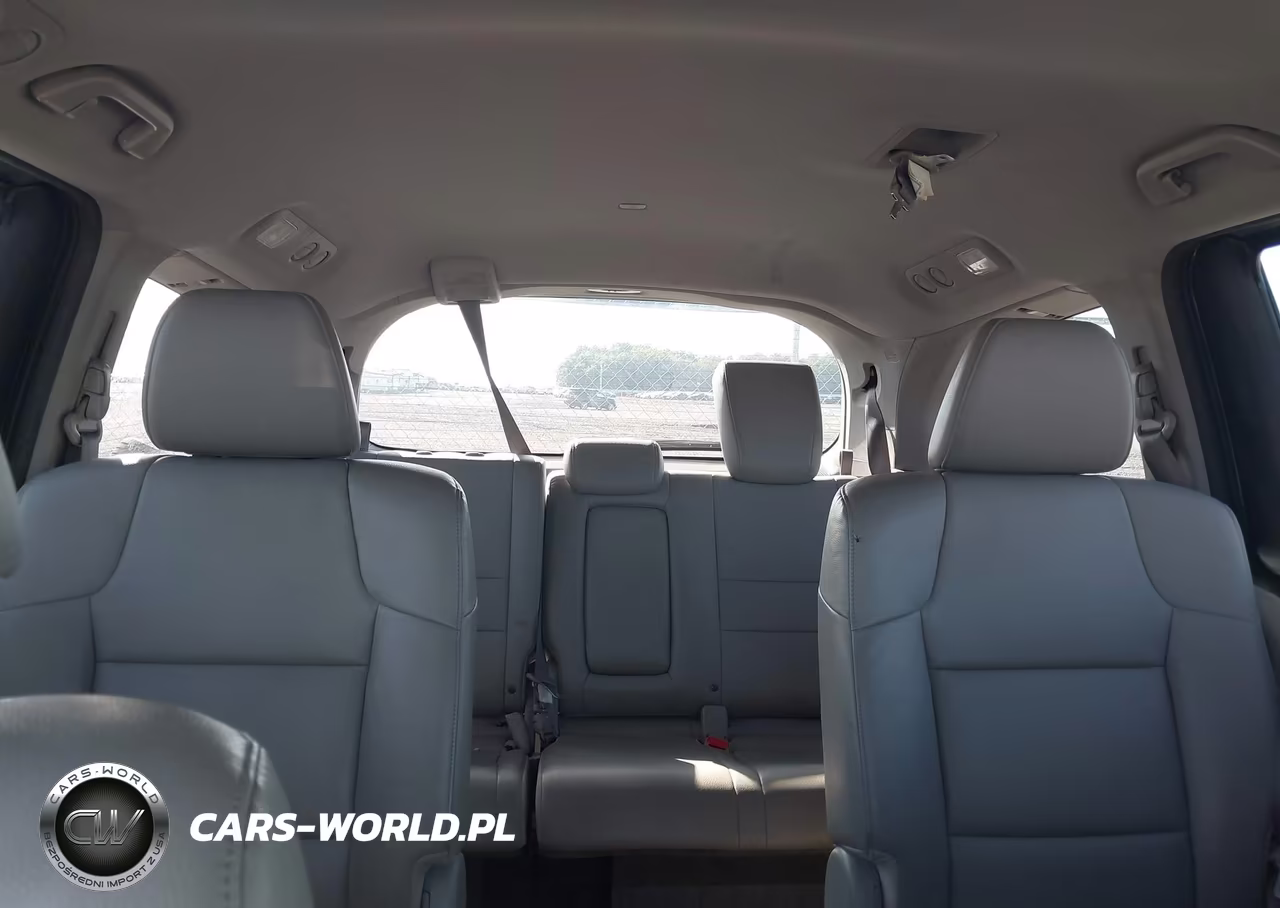 2016 Honda Odyssey Touring-Touring Elite VIN:5FNRL5H94GB097312 - 8