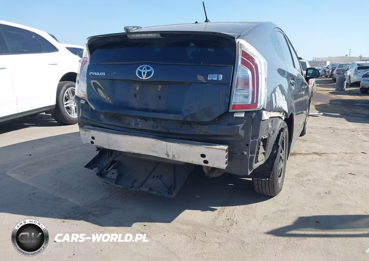 2014 Toyota Prius Two VIN:JTDKN3DU4E0391203 - 6