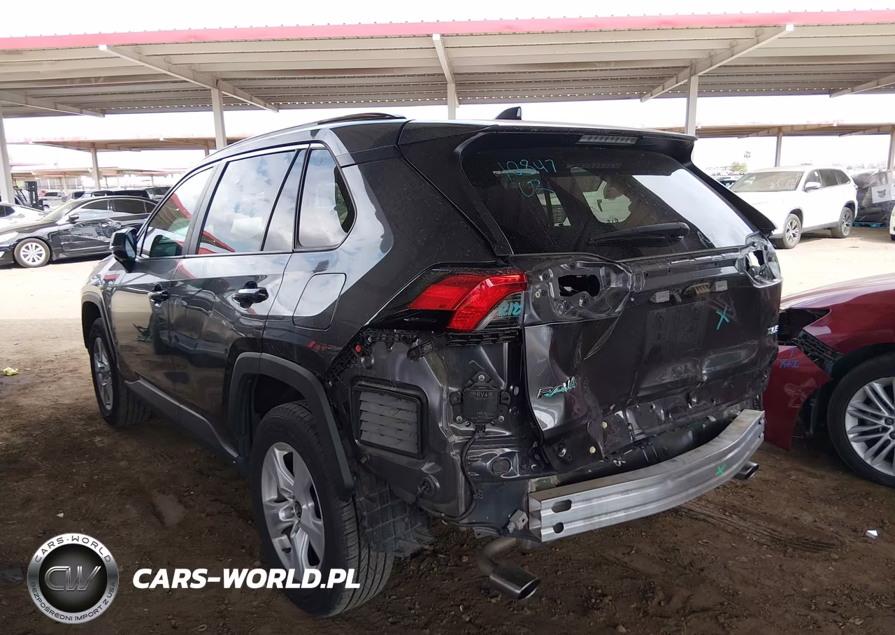 2021 Toyota Rav4 Xle VIN:2T3W1RFV8MC147202 - 18