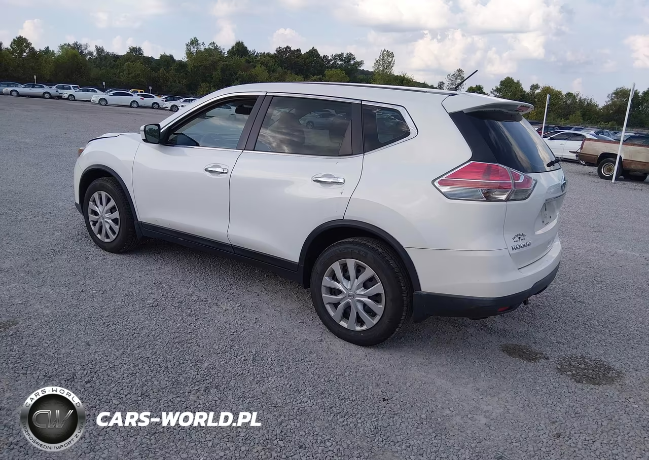 2014 Nissan Rogue S VIN:5N1AT2MTXEC807221 - 3