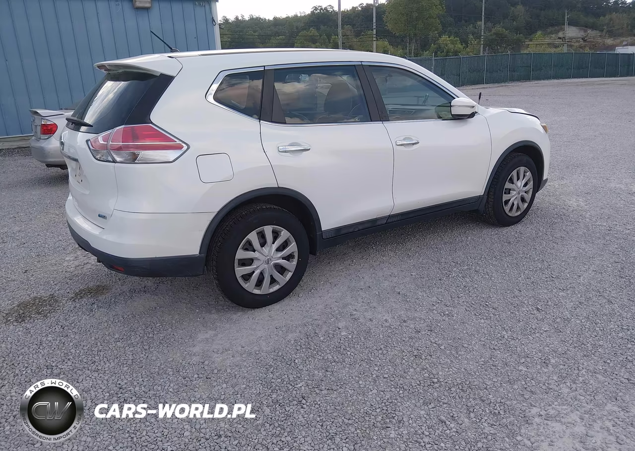 2014 Nissan Rogue S VIN:5N1AT2MTXEC807221 - 4