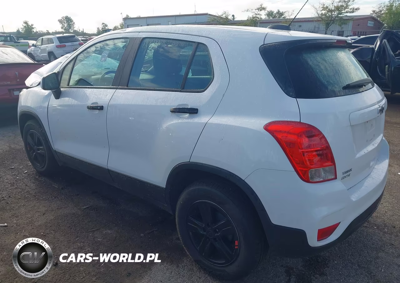 2020 Chevrolet Trax Fwd Ls VIN:KL7CJKSB6LB090085 - 3
