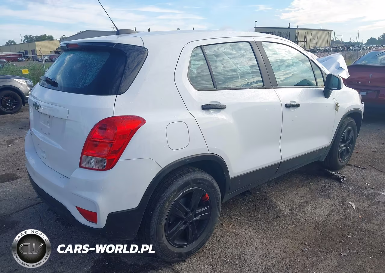 2020 Chevrolet Trax Fwd Ls VIN:KL7CJKSB6LB090085 - 4