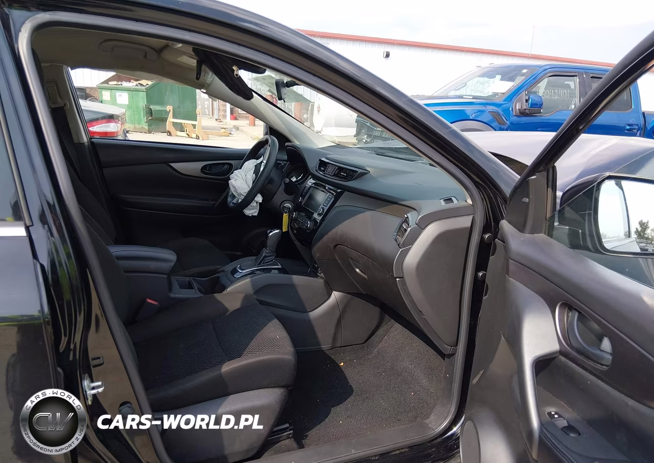 2019 Nissan Rogue Sport S VIN:JN1BJ1CR8KW313483 - 5