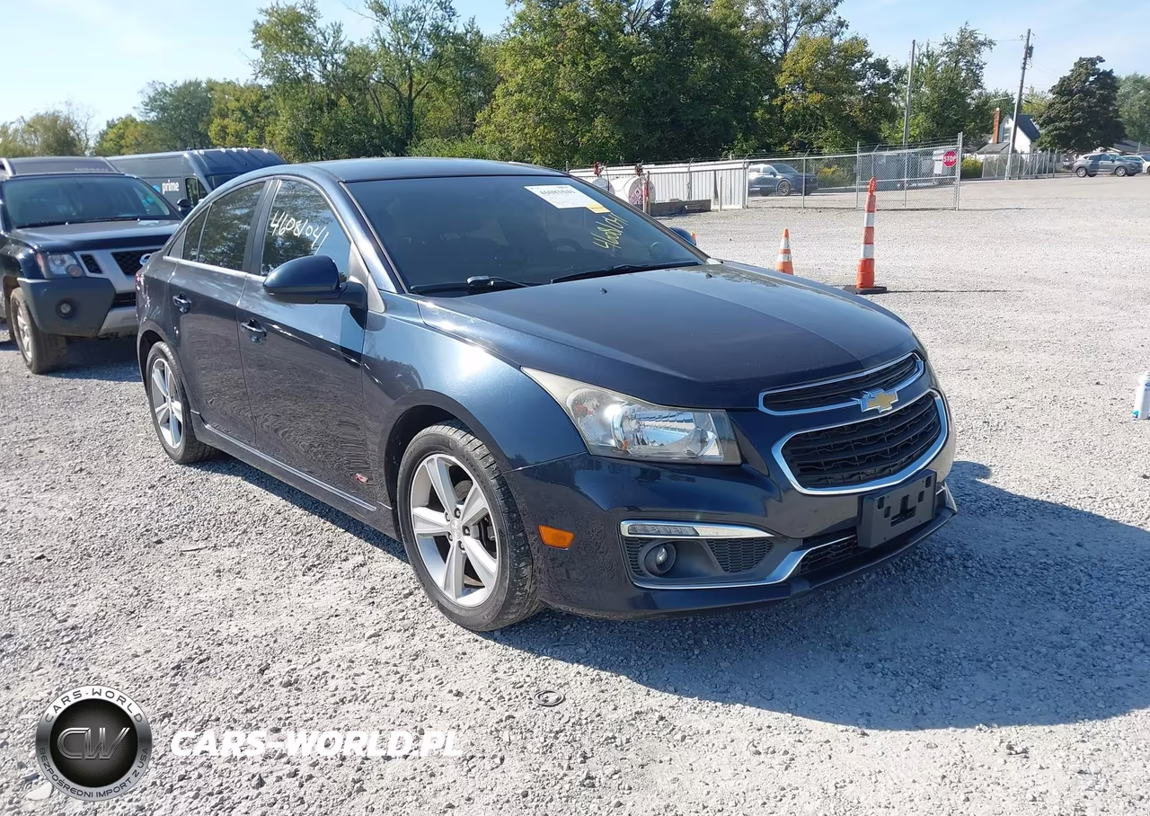 2015 Chevrolet Cruze 2Lt Auto – zdjęcie 1 z 13