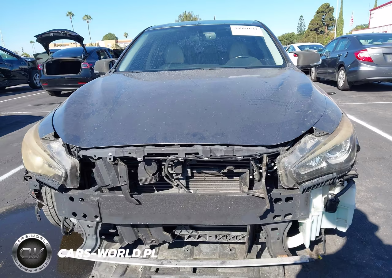 2018 Infiniti Q50 Luxe VIN:JN1EV7AP7JM355384 - 12