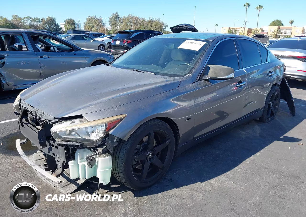 2018 Infiniti Q50 Luxe VIN:JN1EV7AP7JM355384 - 2
