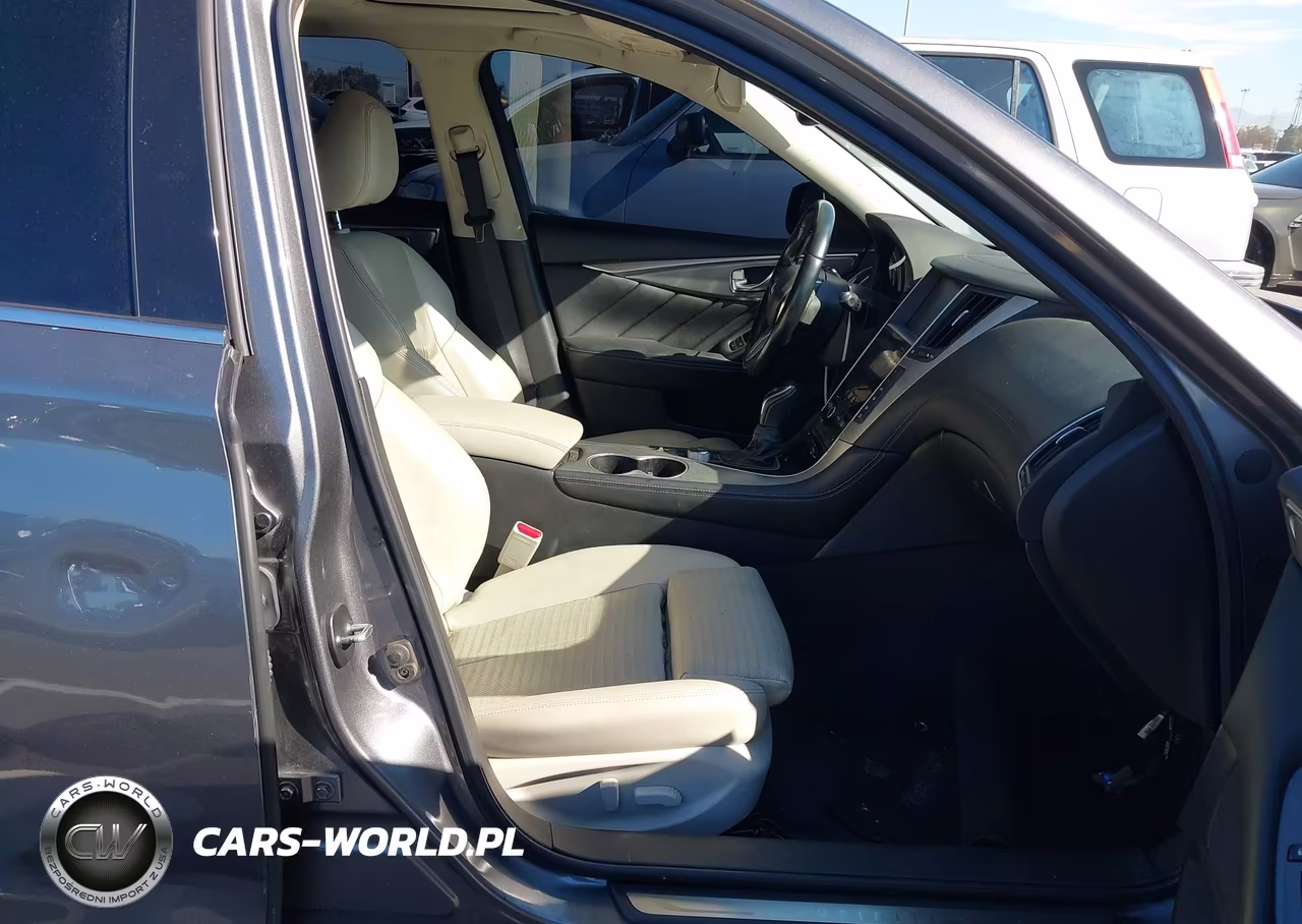 2018 Infiniti Q50 Luxe VIN:JN1EV7AP7JM355384 - 5
