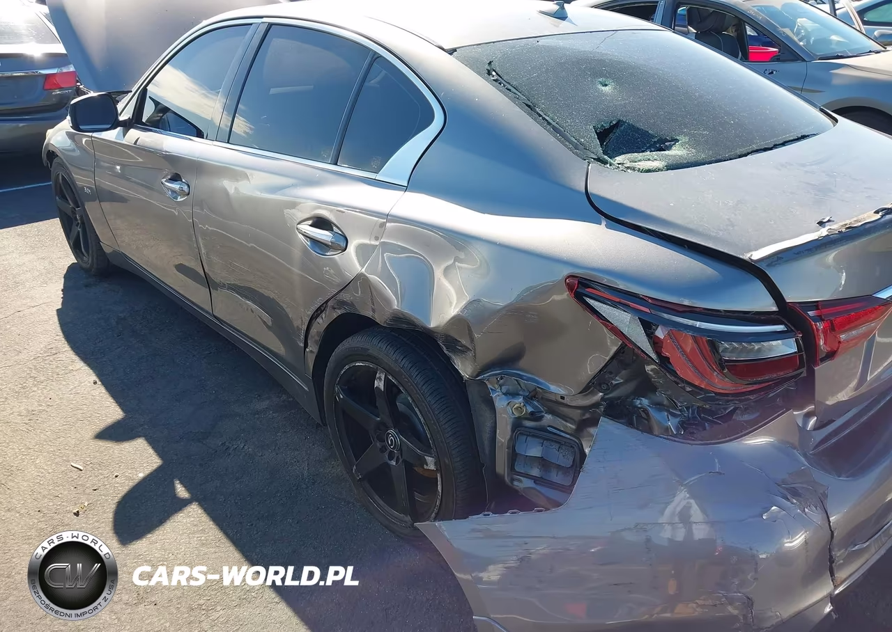 2018 Infiniti Q50 Luxe VIN:JN1EV7AP7JM355384 - 6