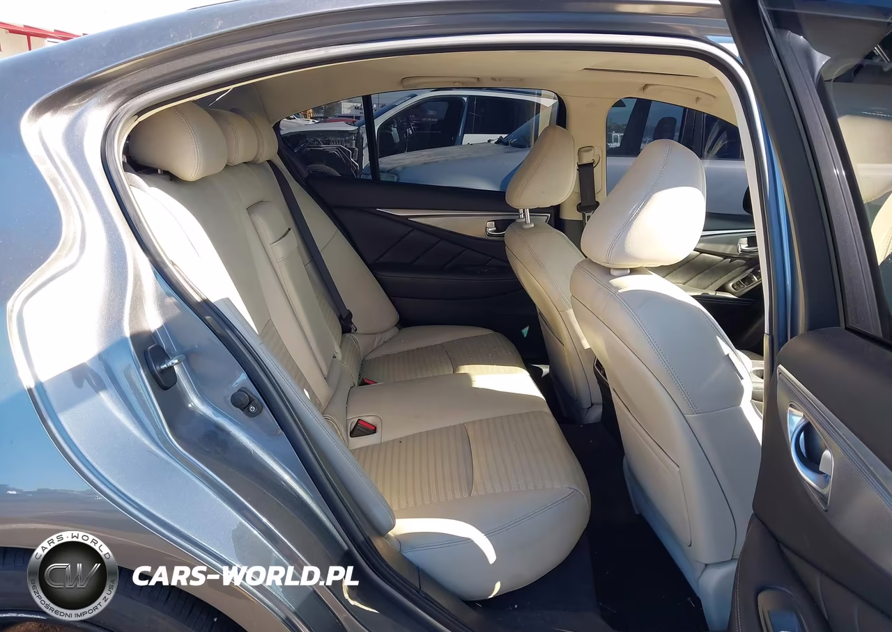2018 Infiniti Q50 Luxe VIN:JN1EV7AP7JM355384 - 8