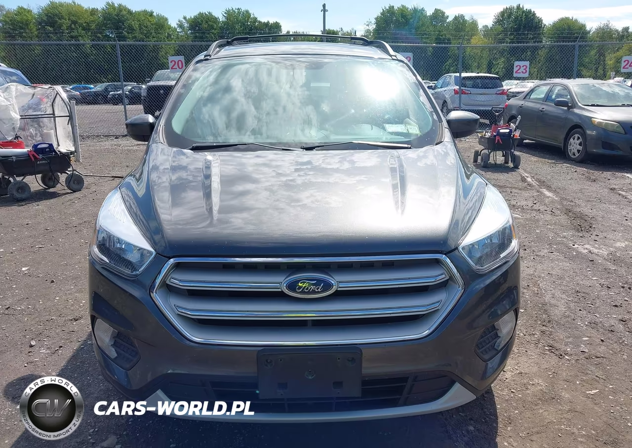 2018 Ford Escape Se VIN:1FMCU9GD7JUC89947 - 12