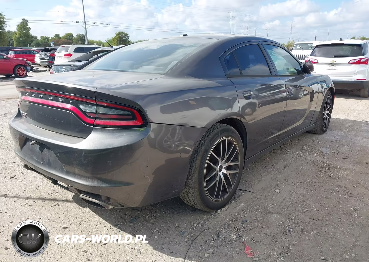 2015 Dodge Charger Se VIN:2C3CDXBG7FH726516 - 4