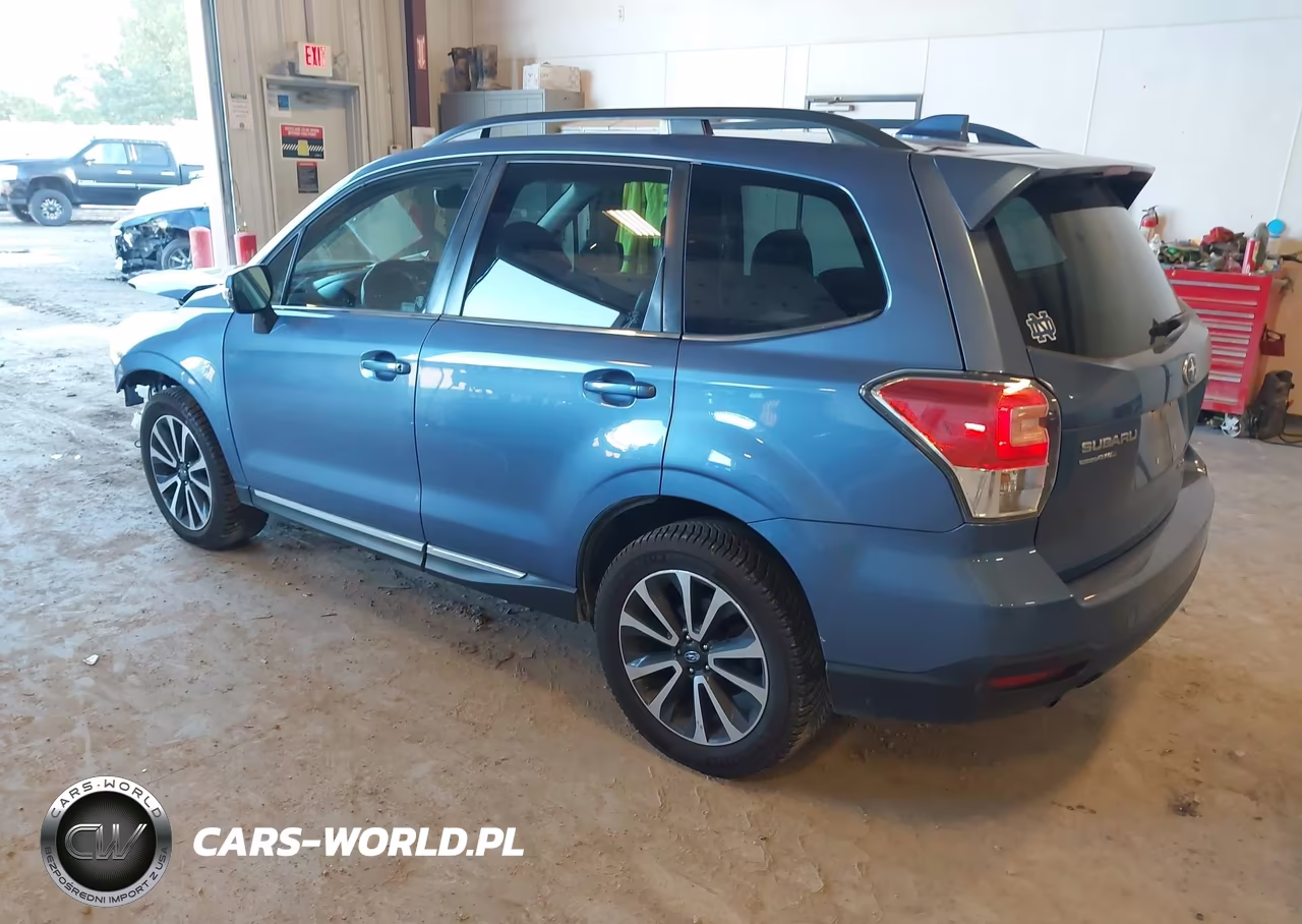2017 Subaru Forester 2.0Xt Touring VIN:JF2SJGTC0HH405701 - 3