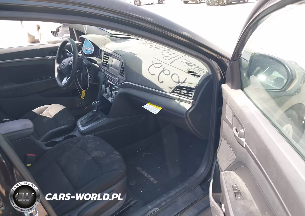 2019 Hyundai Elantra Se VIN:KMHD74LFXKU781217 - 5