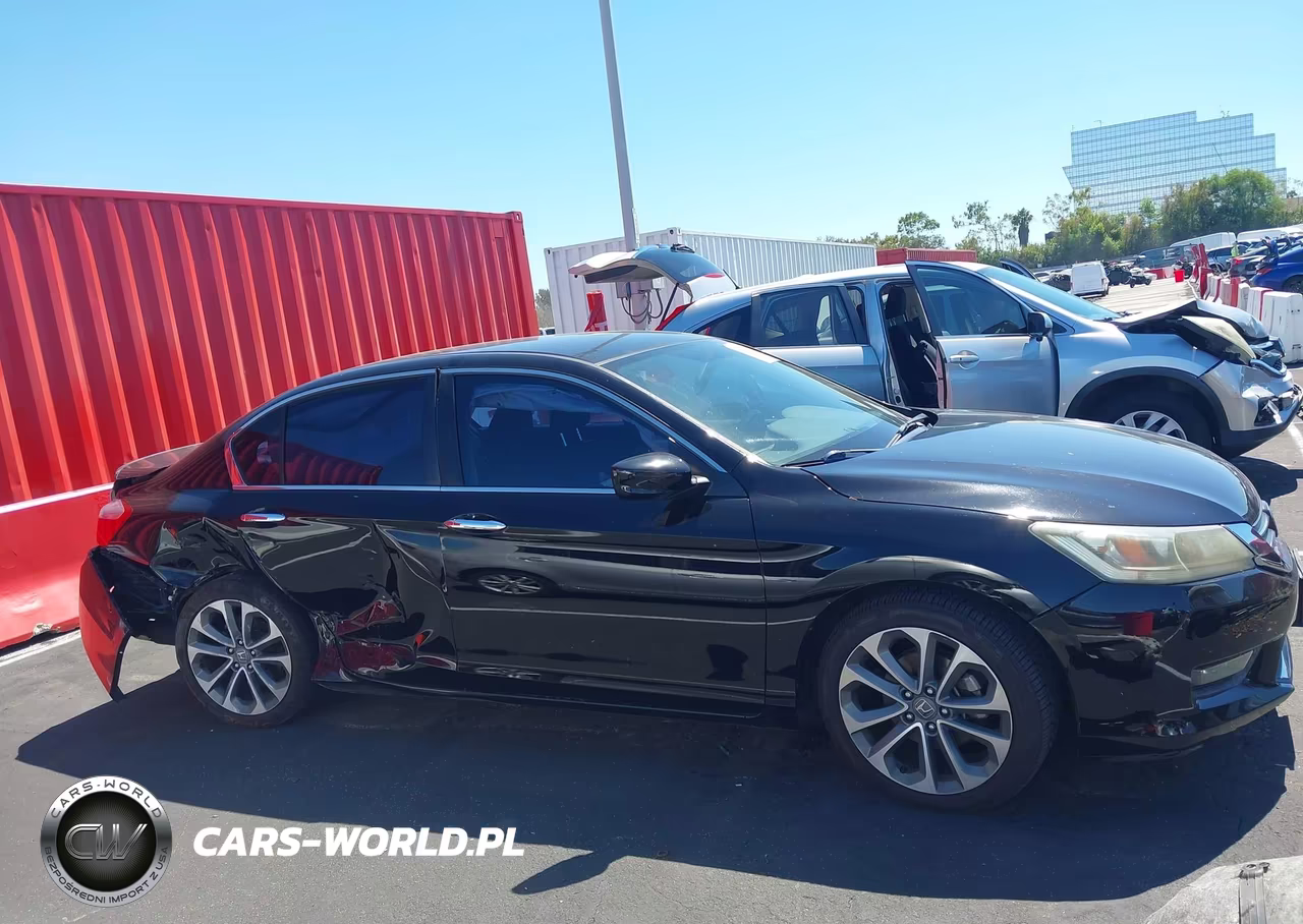 2015 Honda Accord Sport VIN:1HGCR2F51FA247050 - 14