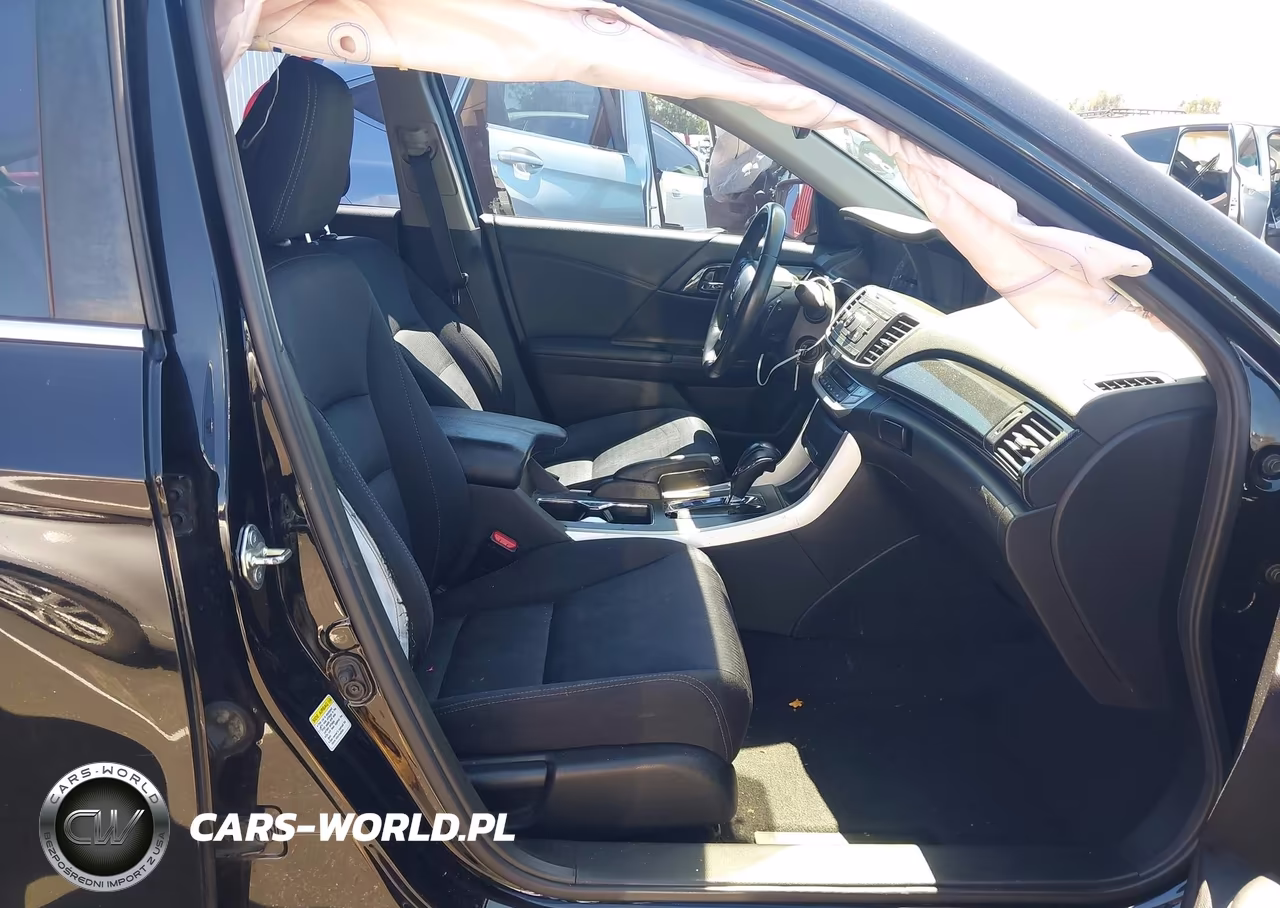 2015 Honda Accord Sport VIN:1HGCR2F51FA247050 - 5