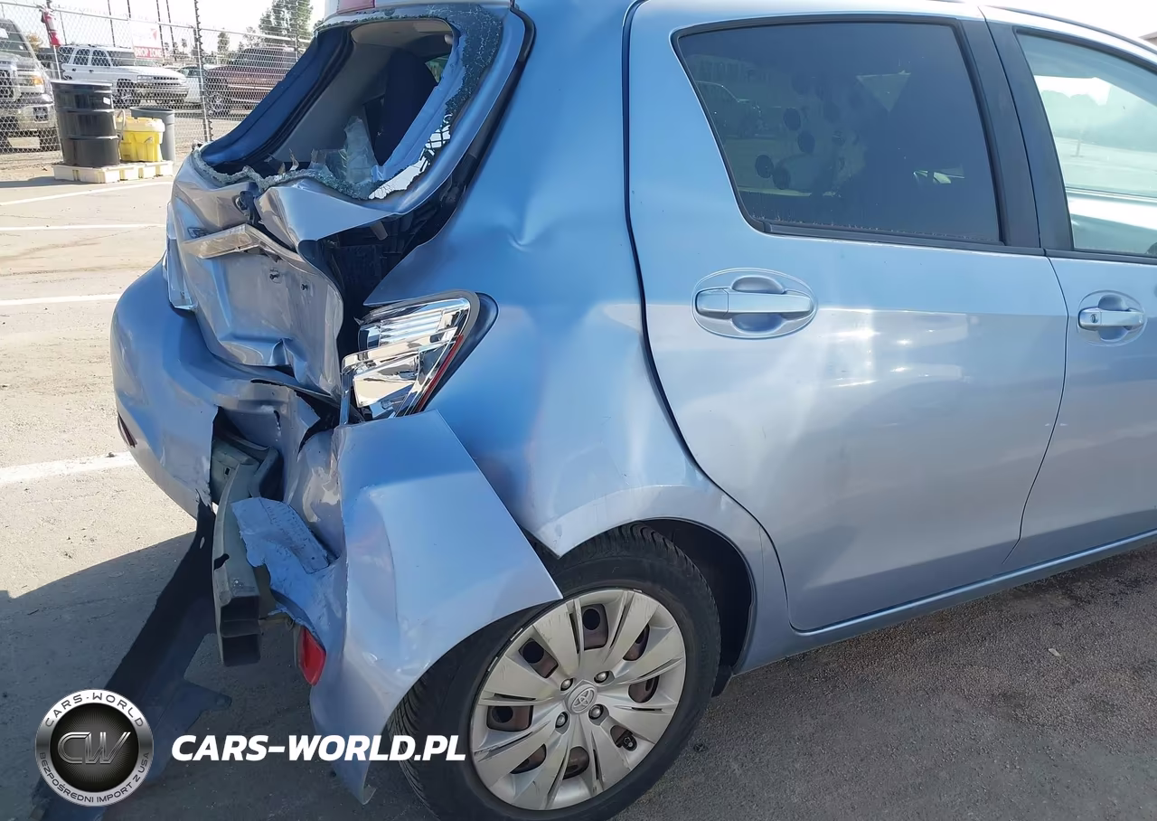 2013 Toyota Yaris Le VIN:JTDKTUD34DD552708 - 12