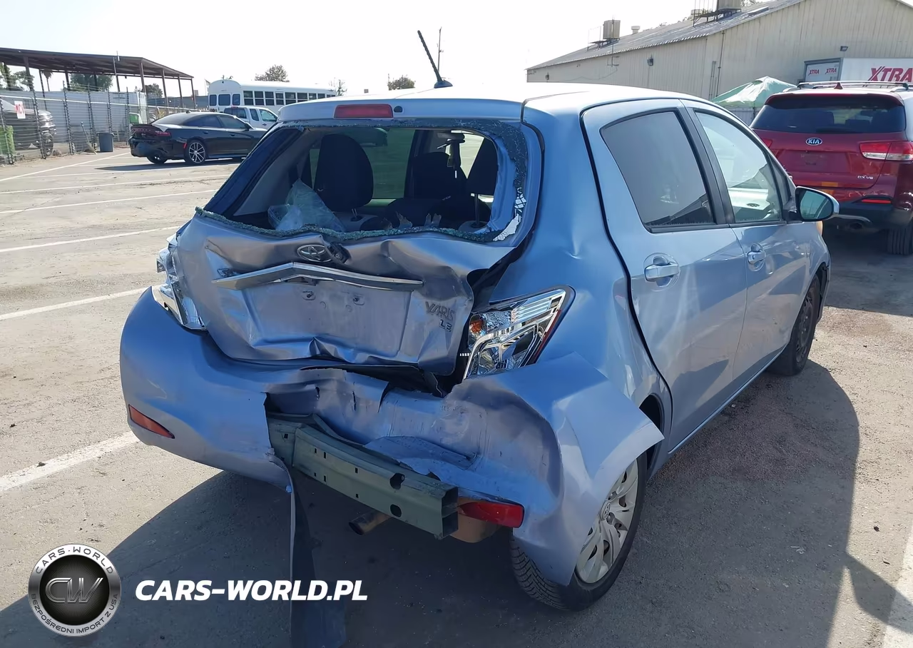 2013 Toyota Yaris Le VIN:JTDKTUD34DD552708 - 4