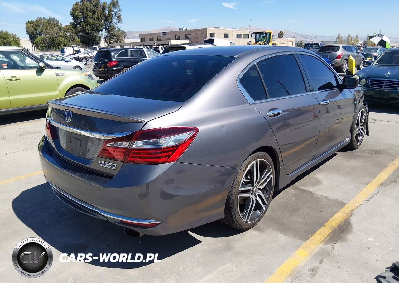 2017 Honda Accord Sport Se VIN:1HGCR2F1XHA006541 - 4