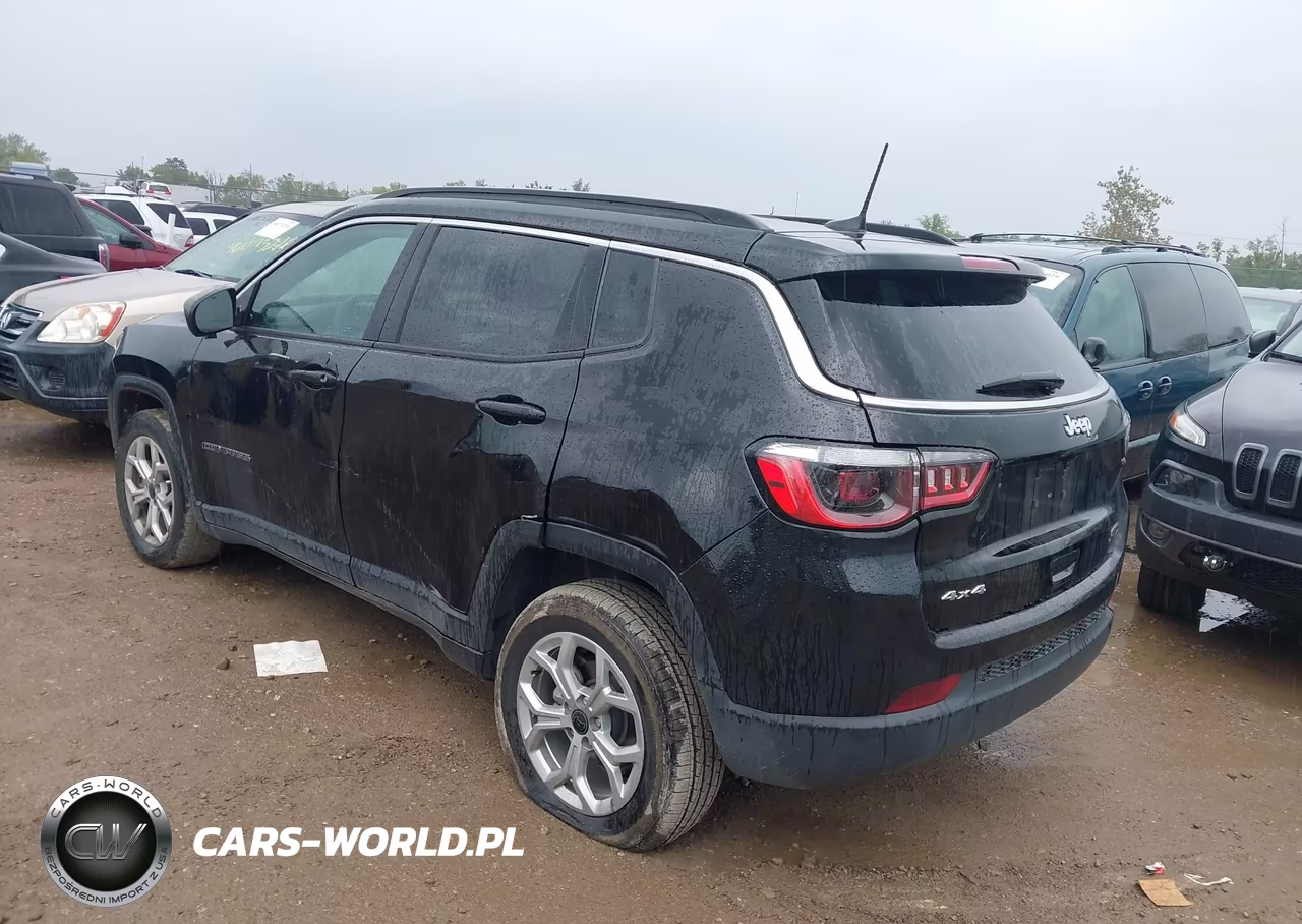 2026 Jeep Compass Latitude VIN:3C4NJDBN1TT198128 - 3